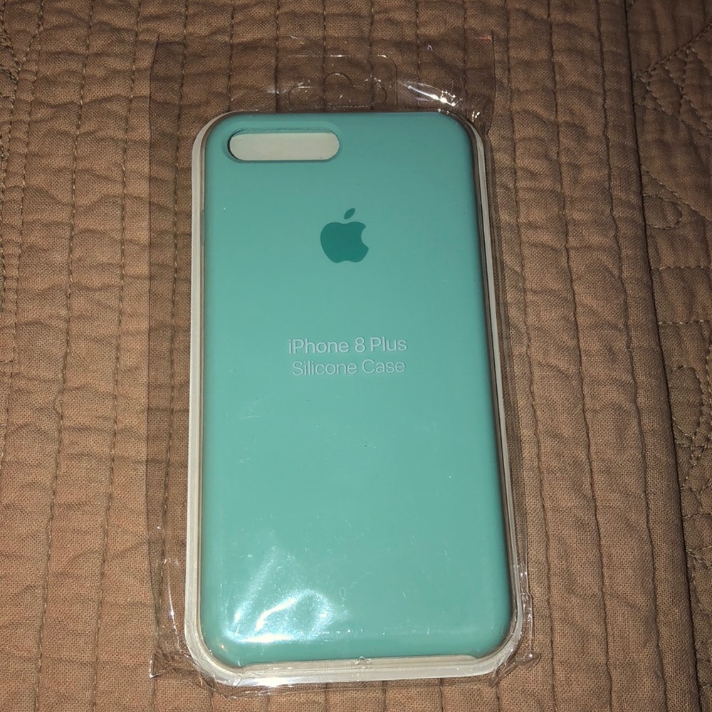 iPhone 8 Plus Silicone Case